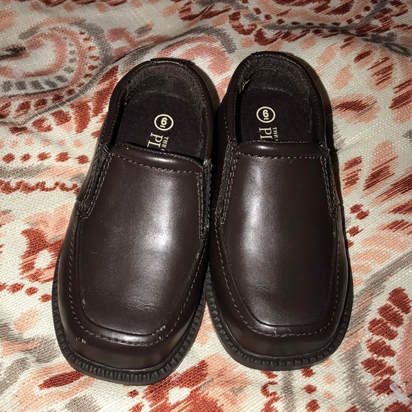 The Children's Place Other - NWOT The Children’s Place Size 6 toddler brown dress shoes brand new never worn